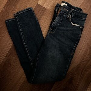 Good American Dark Wash Skinny Jeans